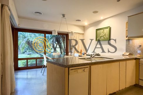 Carlos Casares 2479