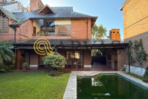 Carlos Casares 2479