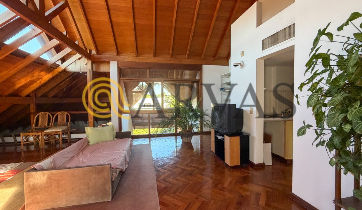 Carlos Casares 2479