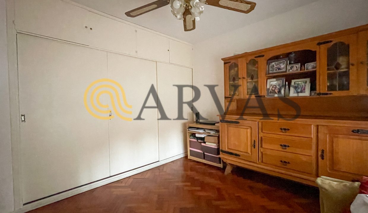 Mitre 3391